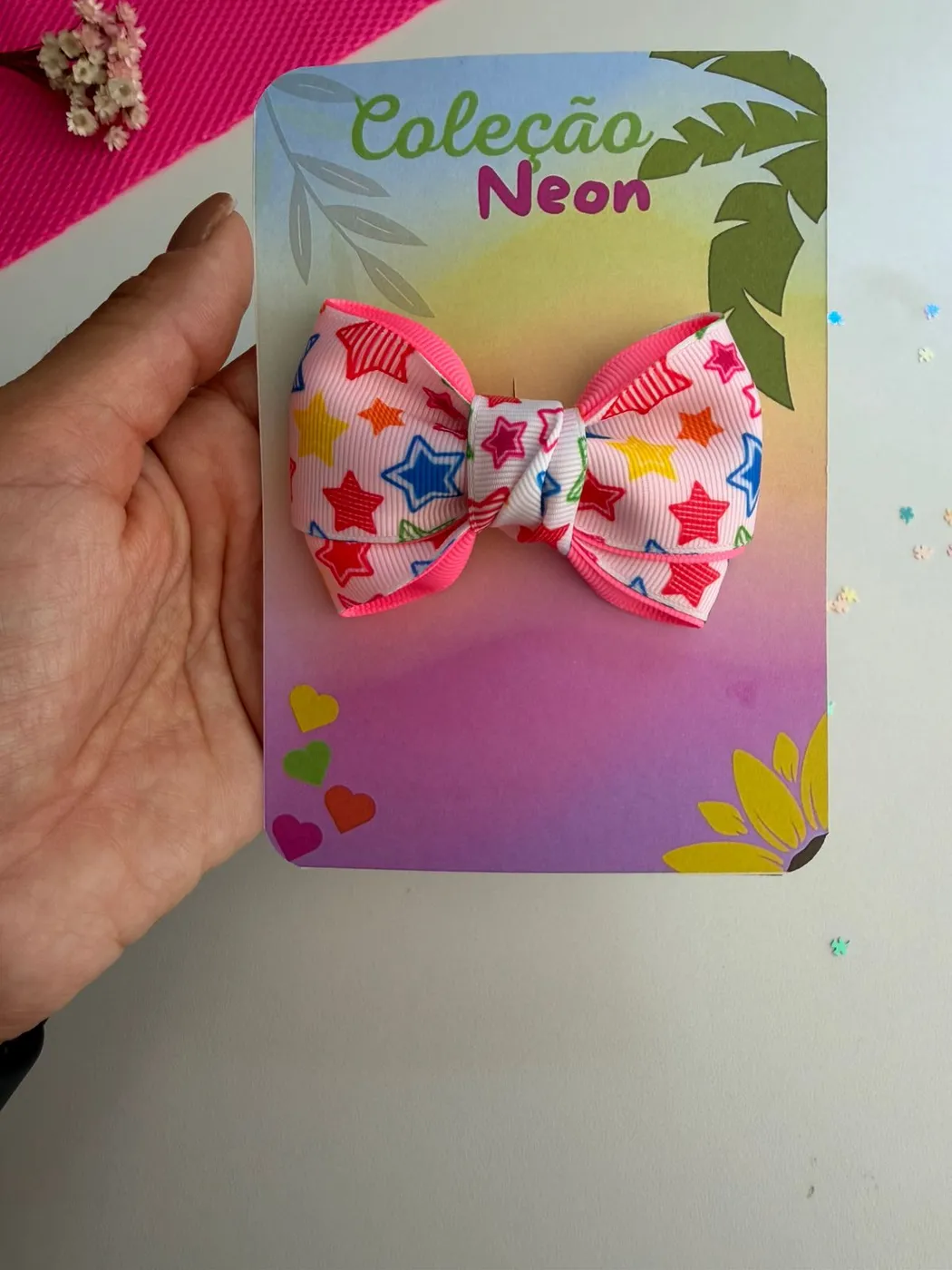Laço Estrelas Coloridas Rosa Franzido