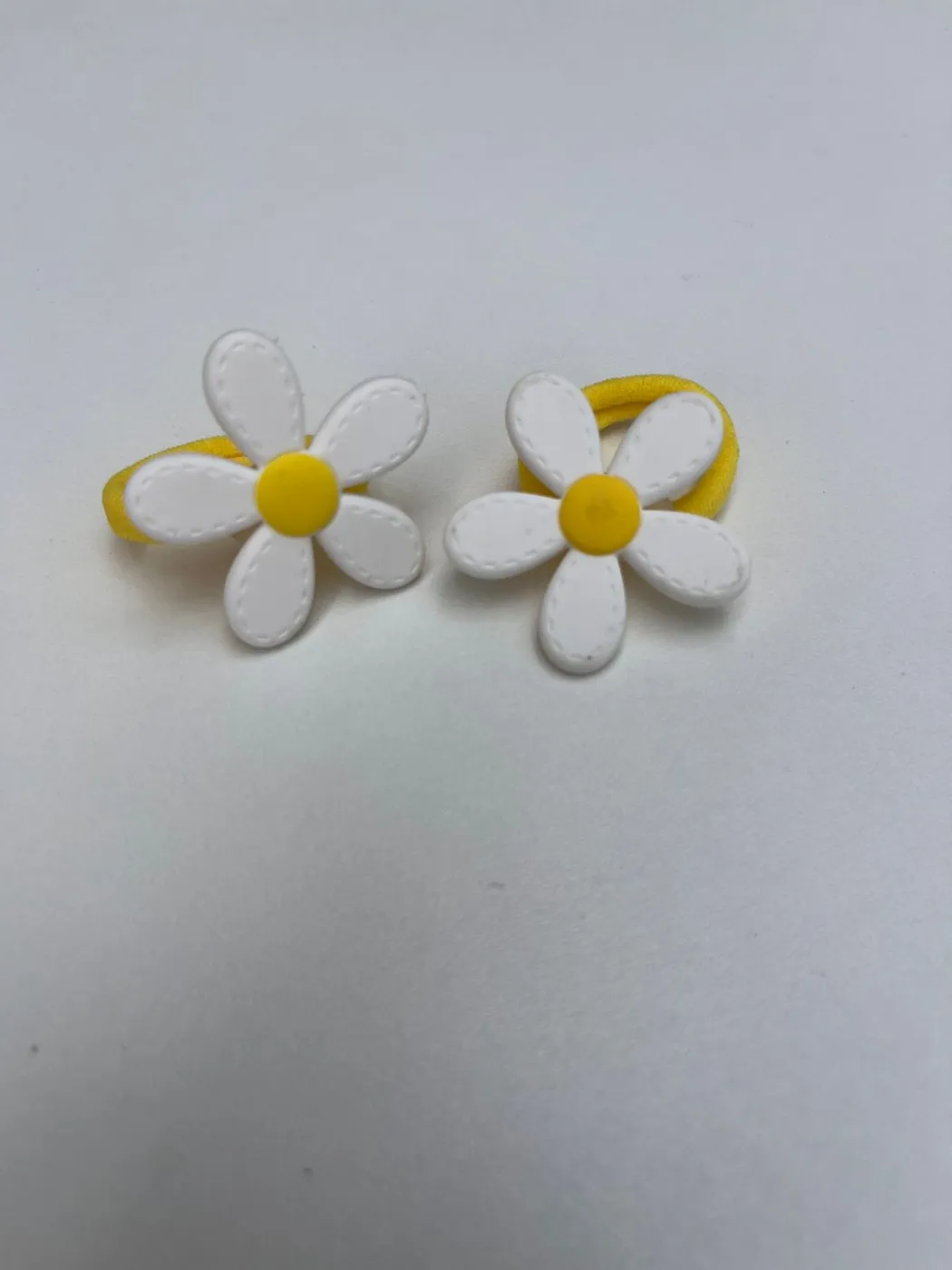 Parzinho de Xuxinha Margarida Branca
