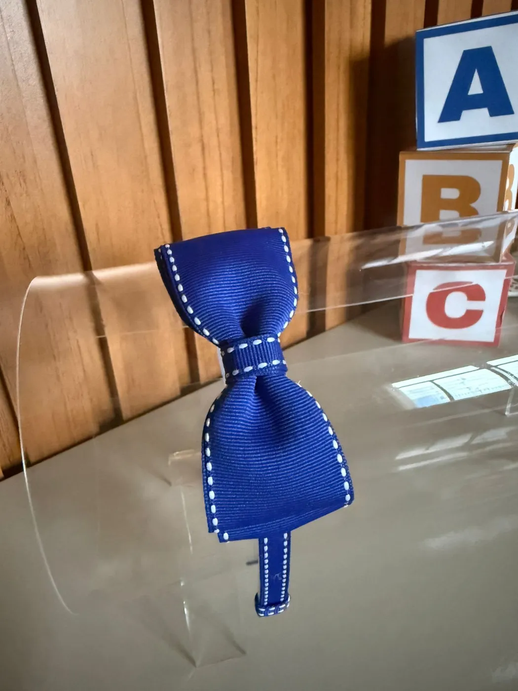 Tiara Laço Azul Royal Pesponto