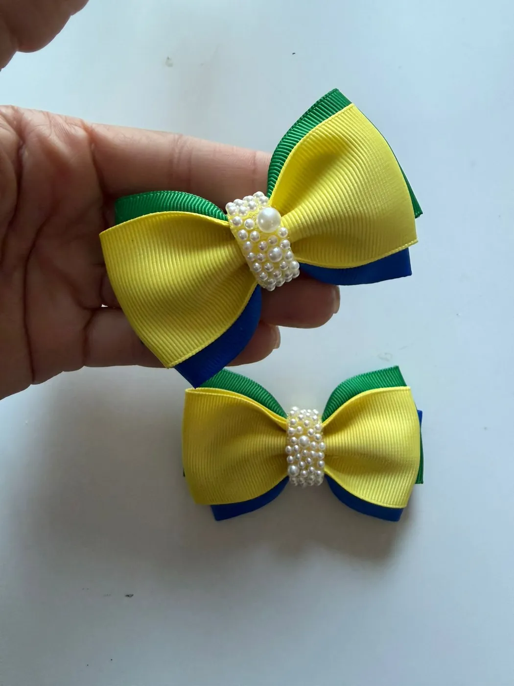 Parzinho Laço Brasil com Pérola