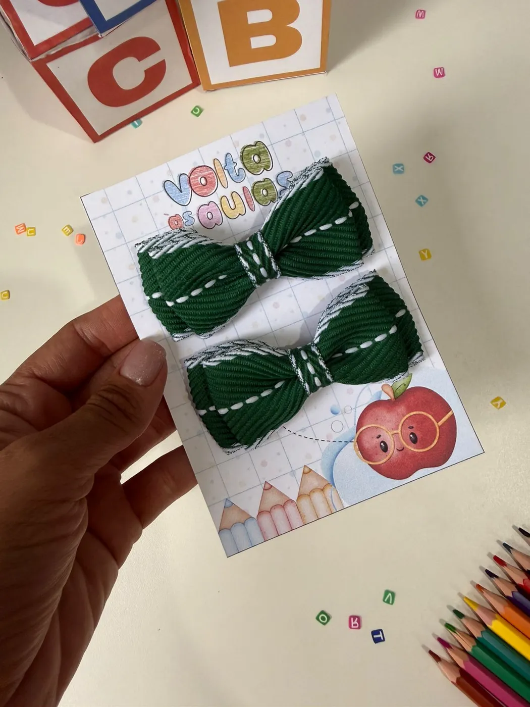Parzinho Laço Verde Escuro Pesponto