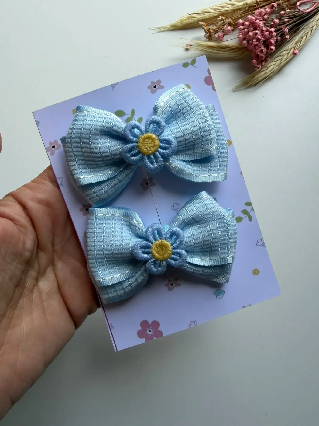 Parzinho Laço Azul Bebê com Flor Amarela