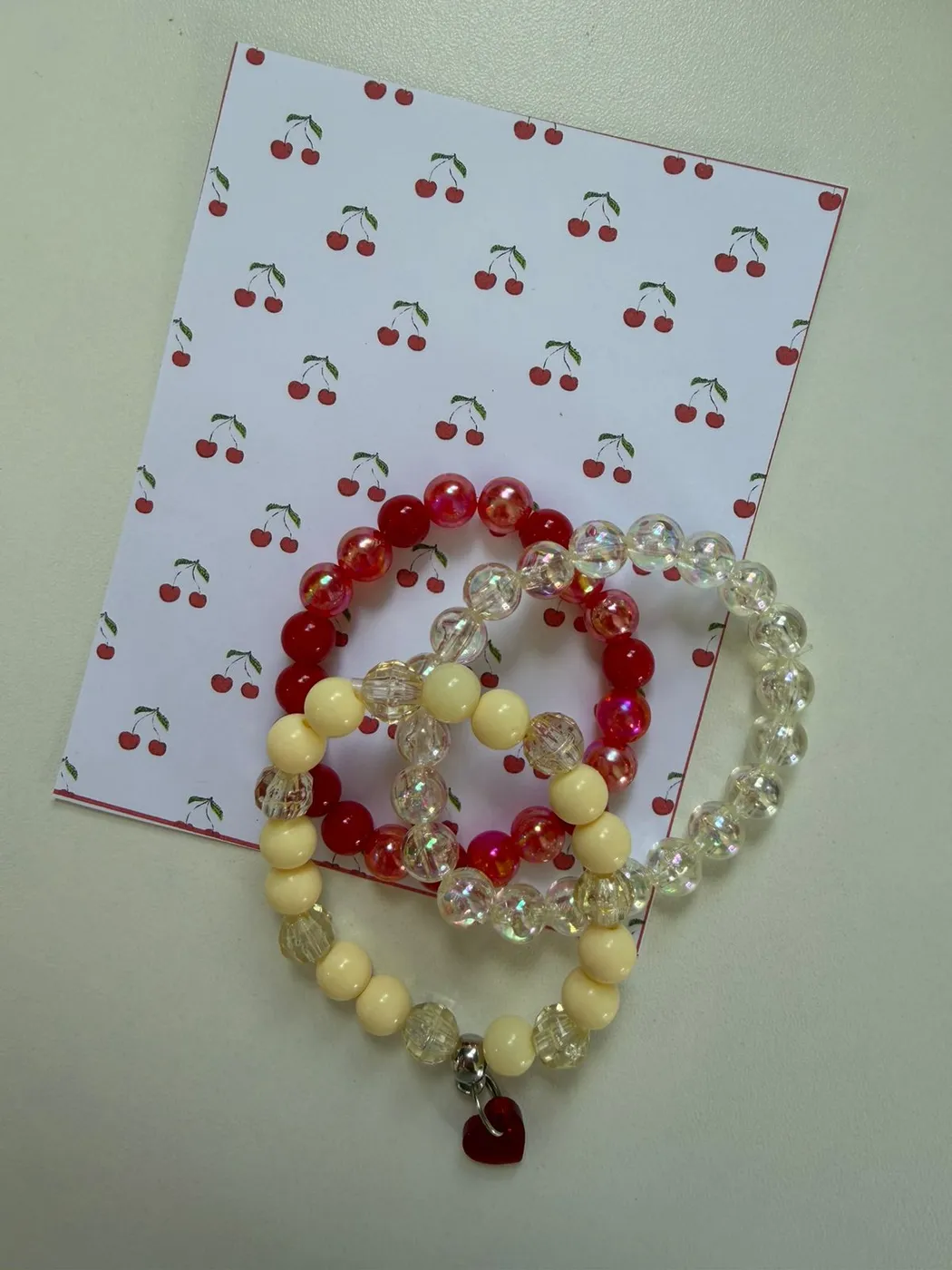 Pulseira Kit Cerejinha Vermelho e Cristal